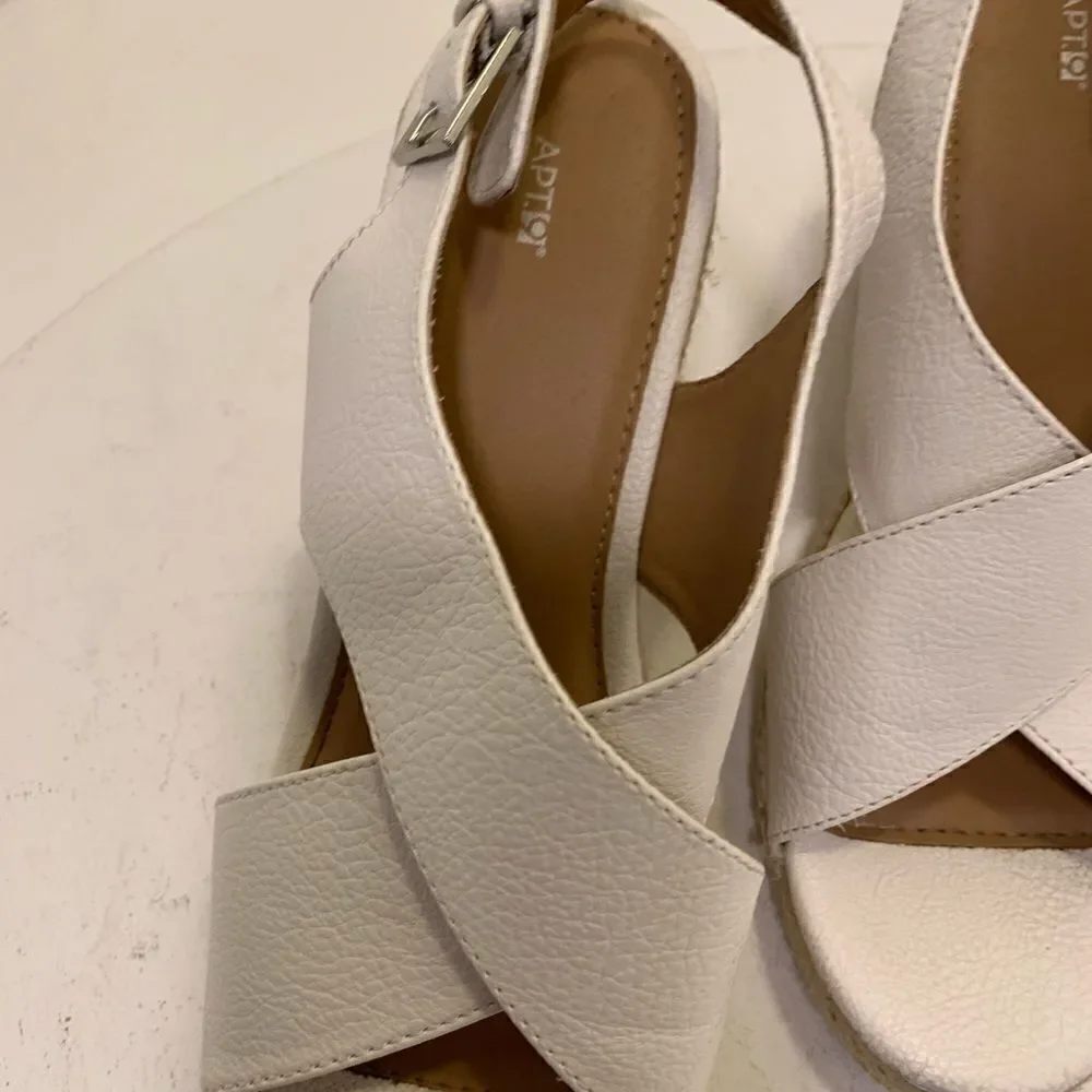 Apt.9 white wedge espadrille sandals women’s 9